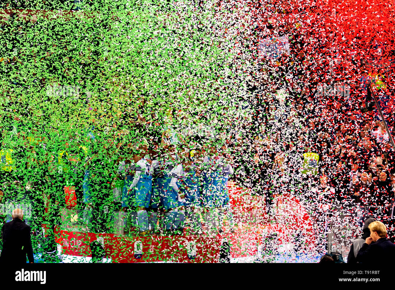 Italian confetti hi-res stock photography and images - Alamy