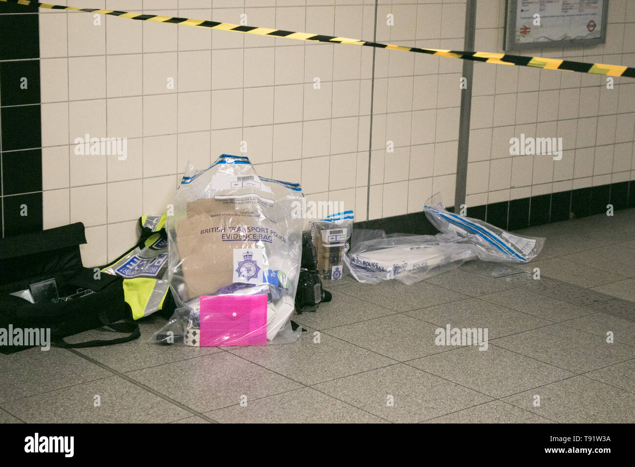 Crime transport evidence hi-res stock photography and images - Alamy