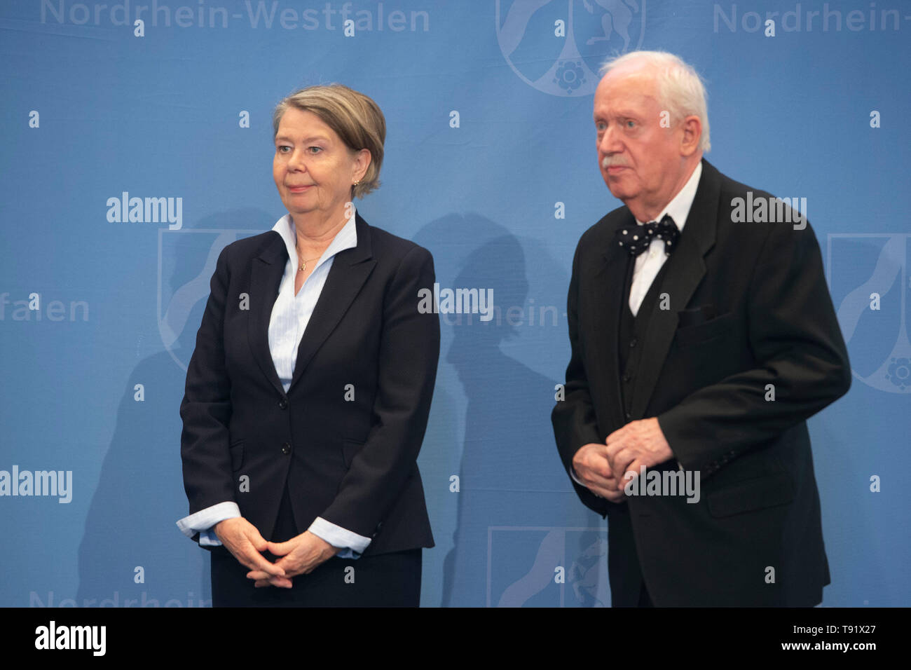 Dr. Annette and Ernst Jansen-Winkeln, Minister President Armin Laschet honors 19 citizens of North Rhine-Westphalia for their exceptional commitment to the Society with the Order of Merit of the State, award of the Order of Merit of the State of North Rhine-Westphalia in Duesseldorf on 14.05.2019 ¬ | usage worldwide Stock Photo