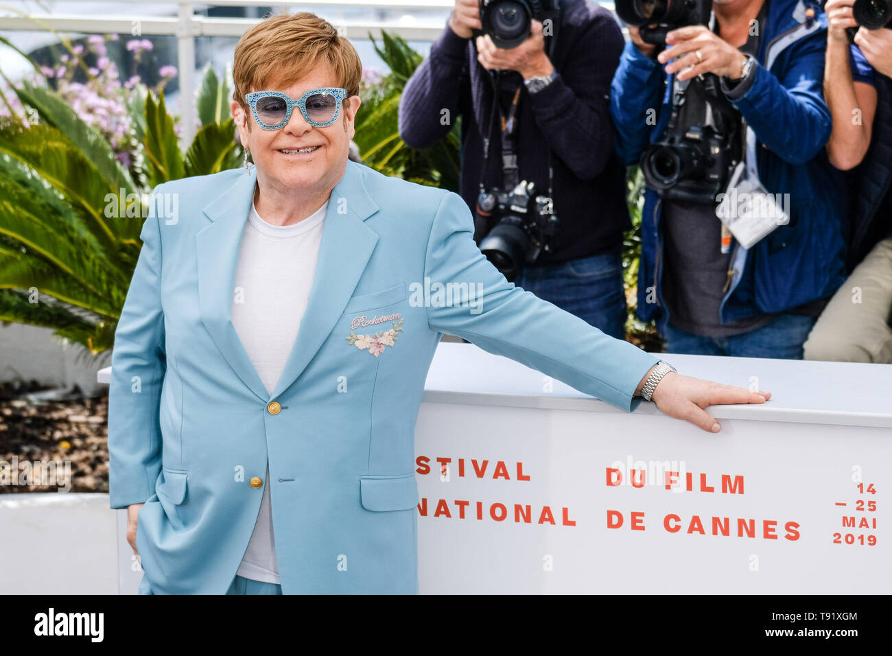 Cannes, France. 16th May, 2019. Elton John poses at a photocall for Rocketman on Thursday 16 May 2019 at the 72nd Festival de Cannes, Palais des Festivals, Cannes. Pictured: Elton John. Picture by Credit: Julie Edwards/Alamy Live News Stock Photo