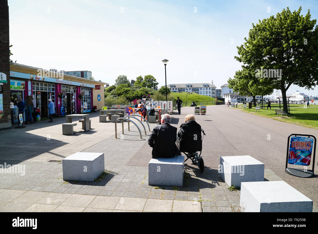 The Promenade cafe at Gravesend in Kent, next to the River Thames. Stock Photo