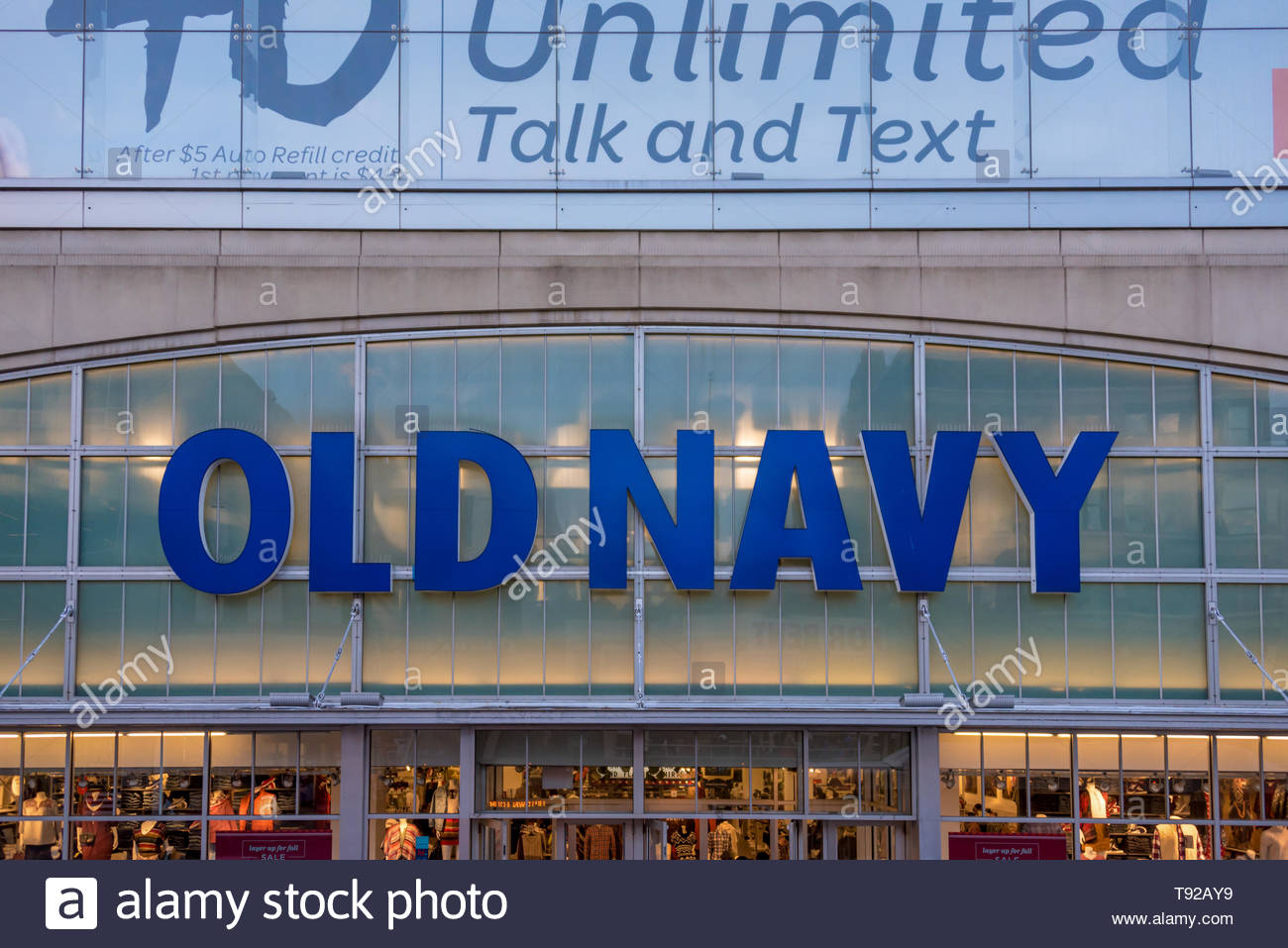 popular american clothing stores