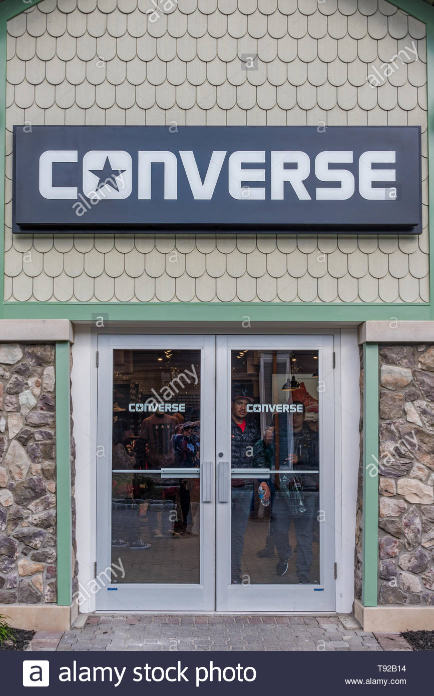 Converse store in New York, USA with its signage on facade. Converse is an  American shoe company which sells sportswear and lifestyle brand footwear  Stock Photo - Alamy