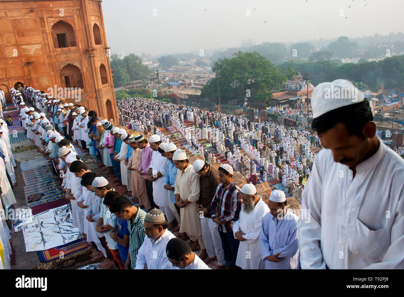 Muslim Devotees offer Eidulfitr prayers at Jama Masjid, Meena Bazaar