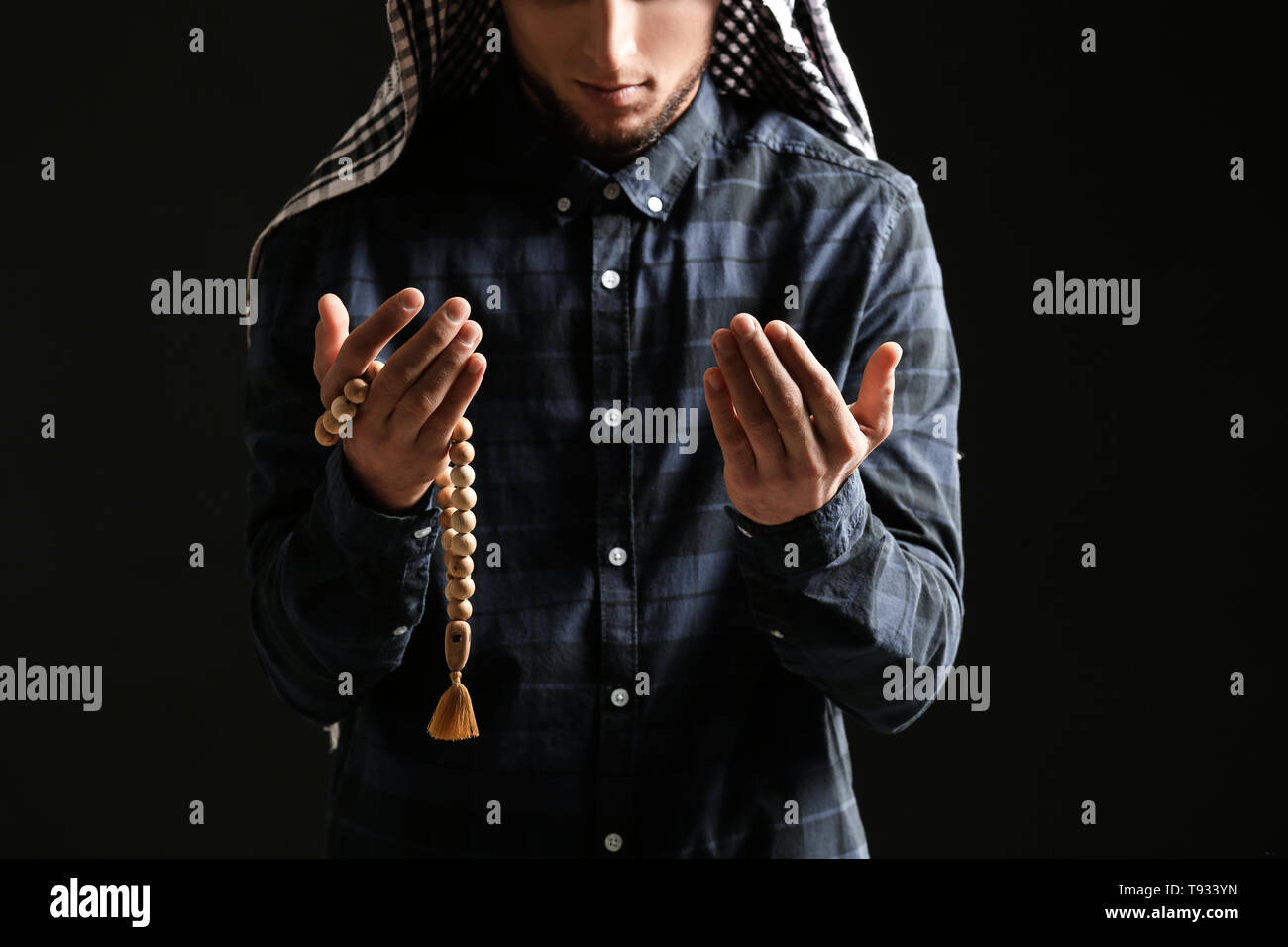 Muslim man praying hands black hi-res stock photography and images - Alamy