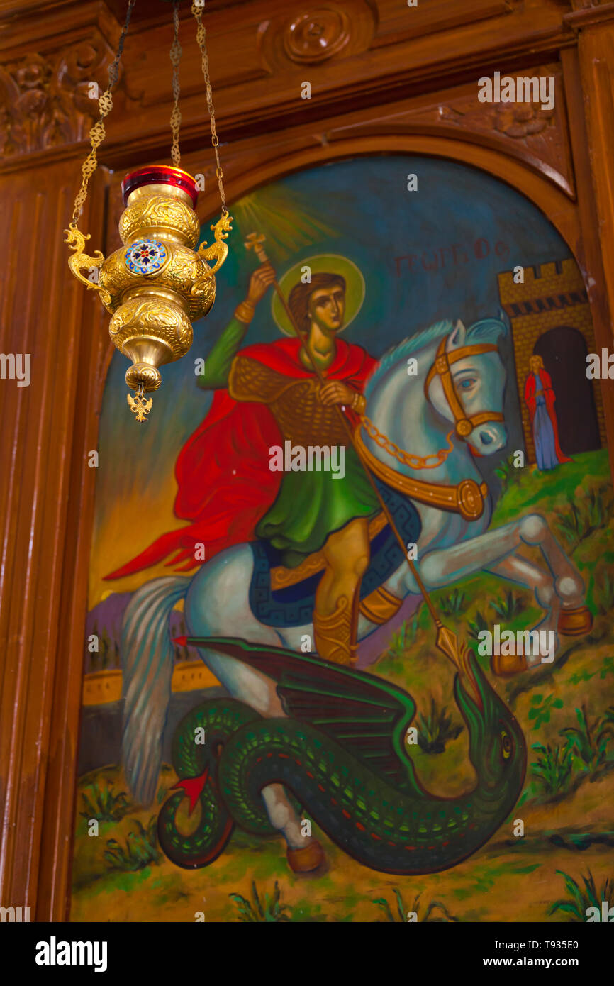 San Jorge luchando con el dragón. Iglesia griega ortodoxa de San Jorge ...