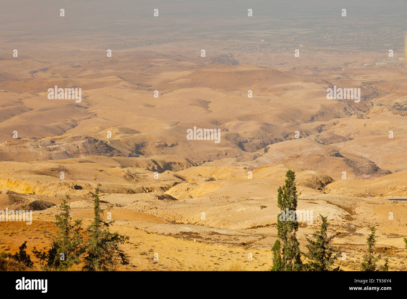 Vista del valle del río Jordan. Monte Nebo. Tierra Santa. Jordania, Oriente  Medio Stock Photo - Alamy