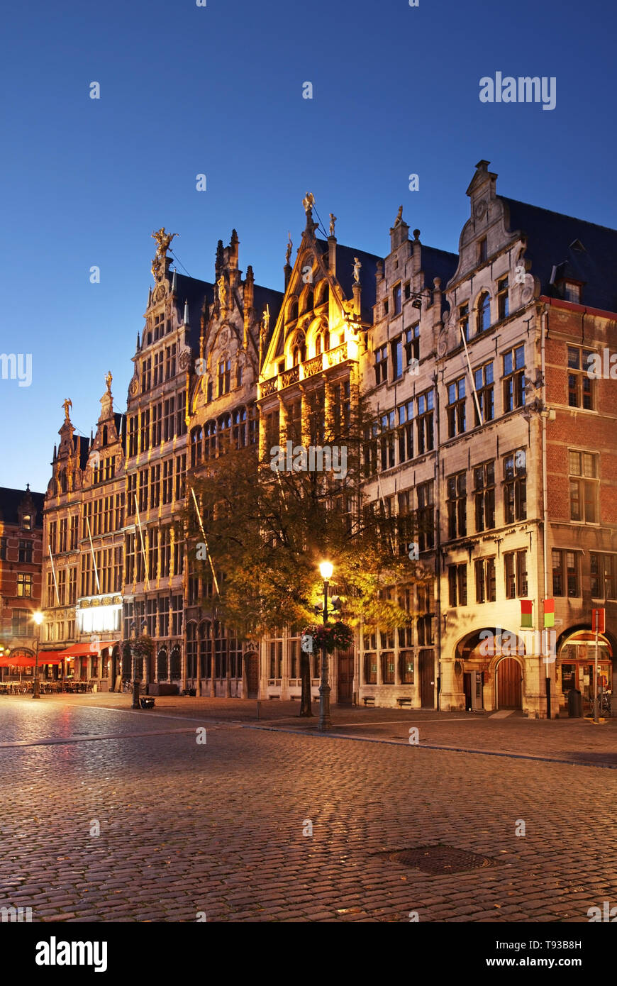 Antwerp at twilight hi-res stock photography and images - Alamy