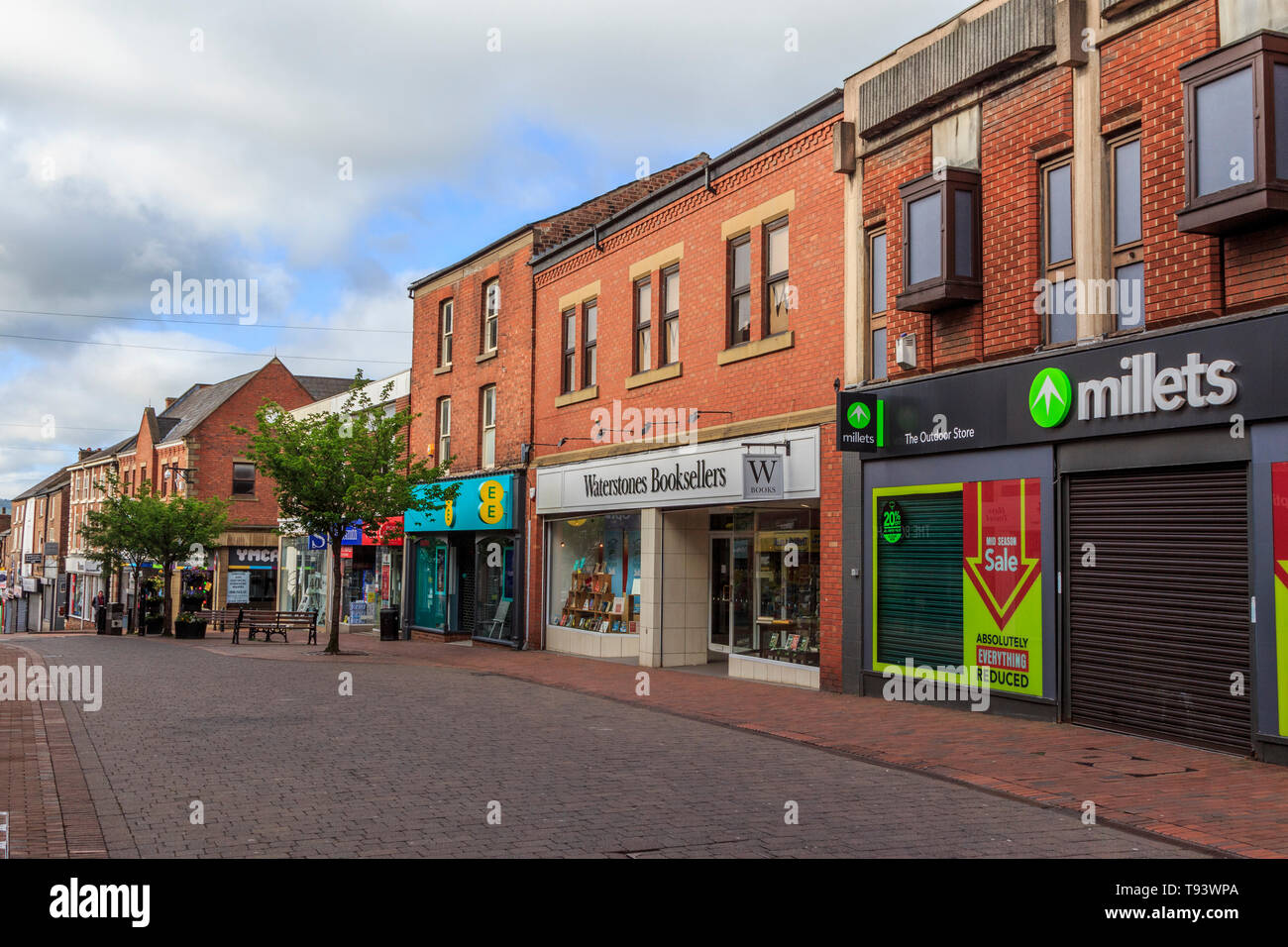 Macclesfield town centre high street hires stock photography and