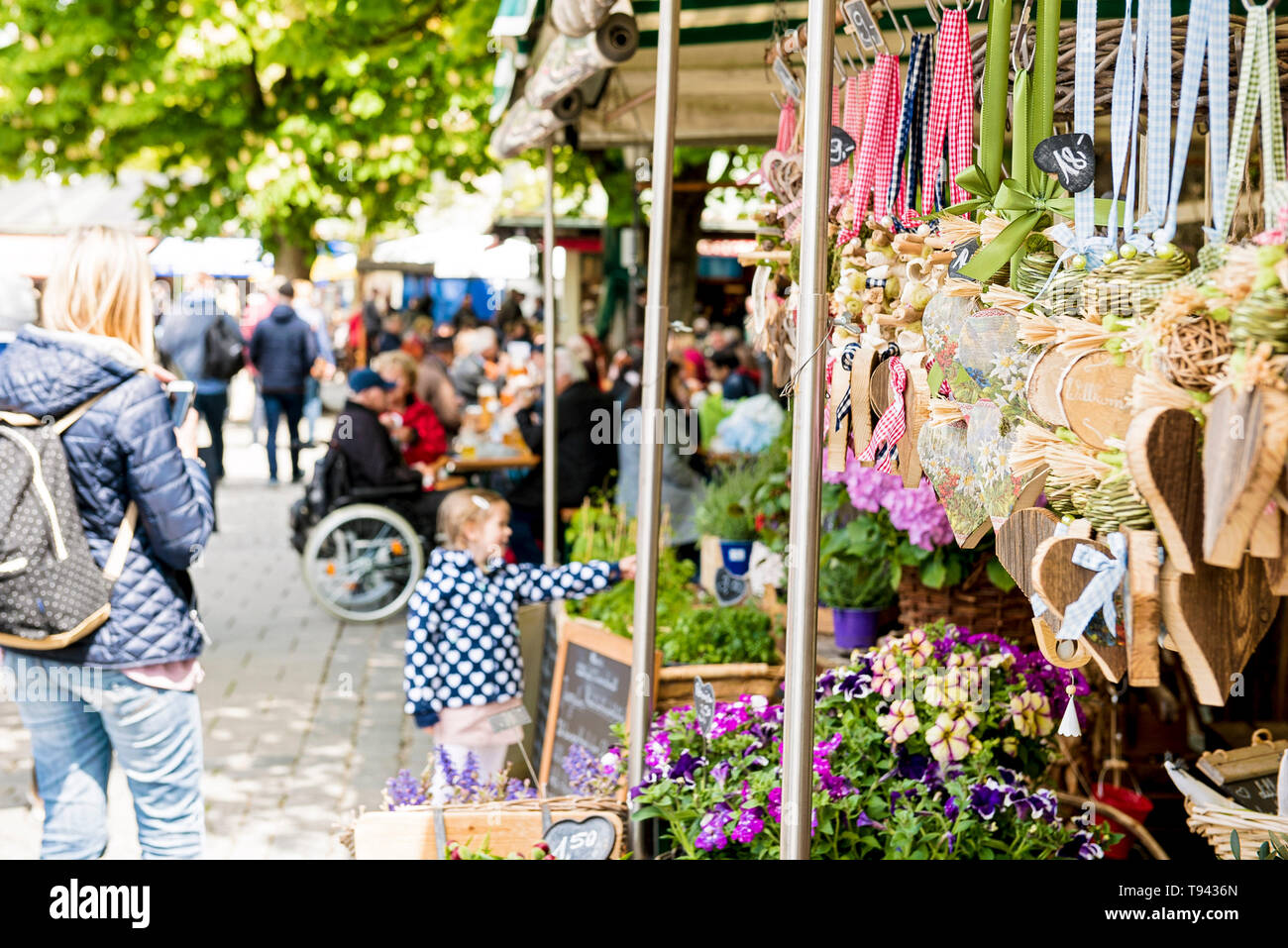 Viktualienmarkt, München, Germany Stock Photo Alamy