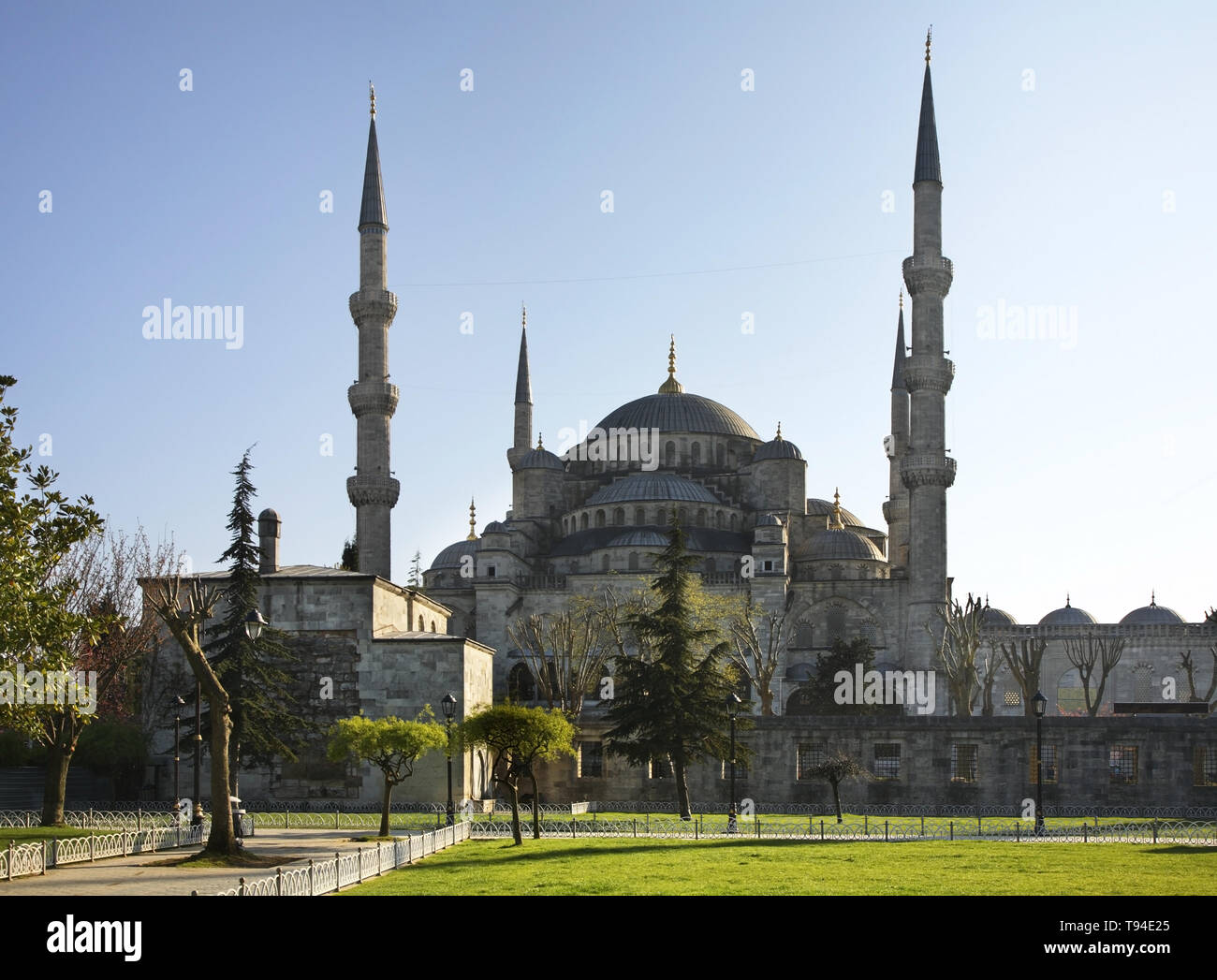 Sultan Ahmed Mosque (Blue mosque) in Istanbul. Turkey Stock Photo - Alamy
