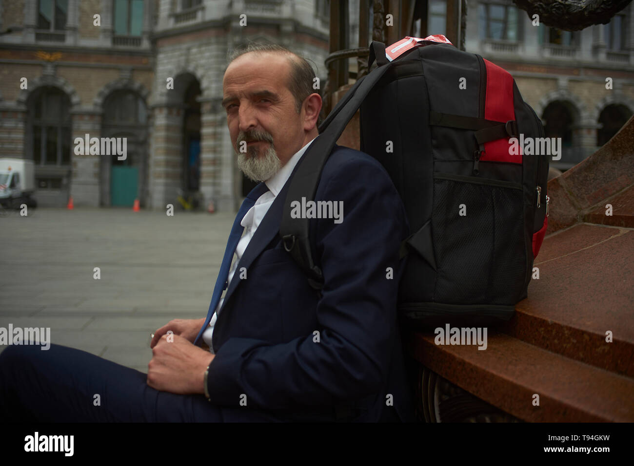 suit carrying backpack