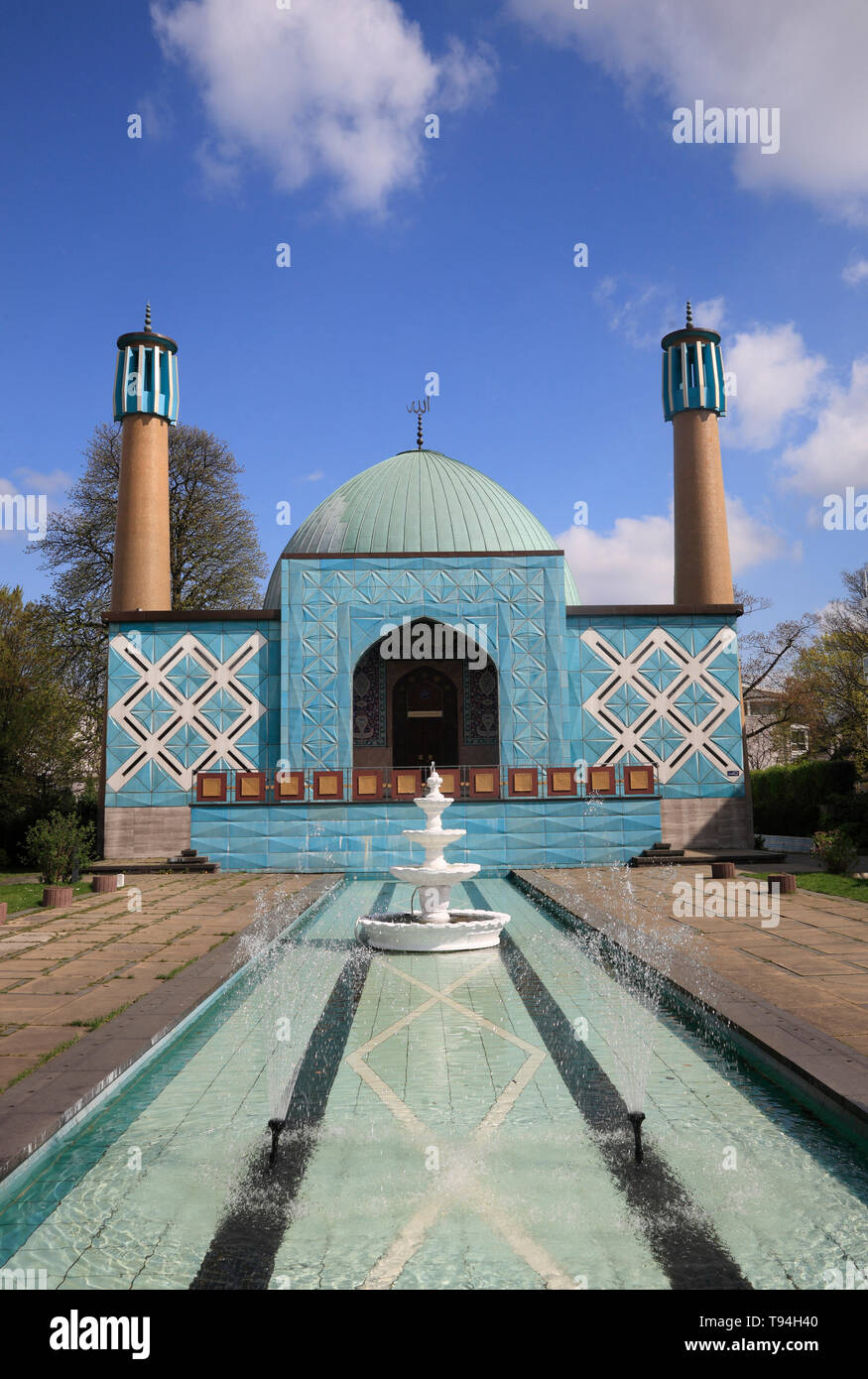 Imam-Ali-Moschee (Blaue Moschee) near lake Alster, Hamburg, Germany, Europe Stock Photo