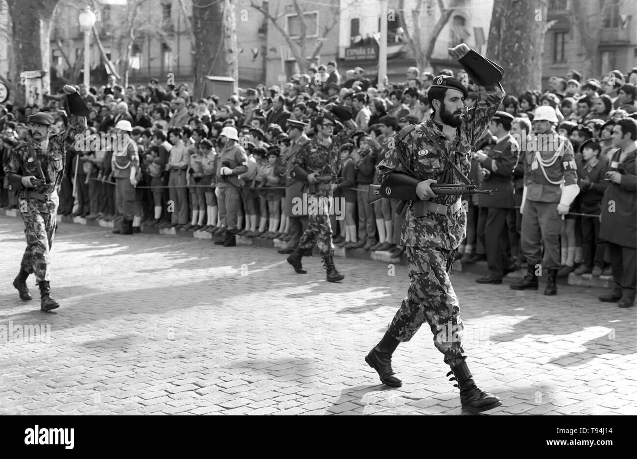 Ejército, servicio militar. Desfile en Figueres, Girona. Años 70. Stock Photo