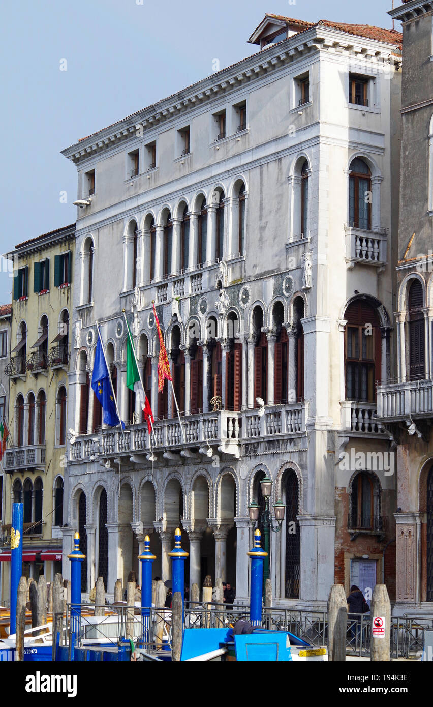 The Palazzo Corner-Loredan, Grand canal in Venice, an important early 13th Century palace,  parts of the original Byzantine building survive Stock Photo