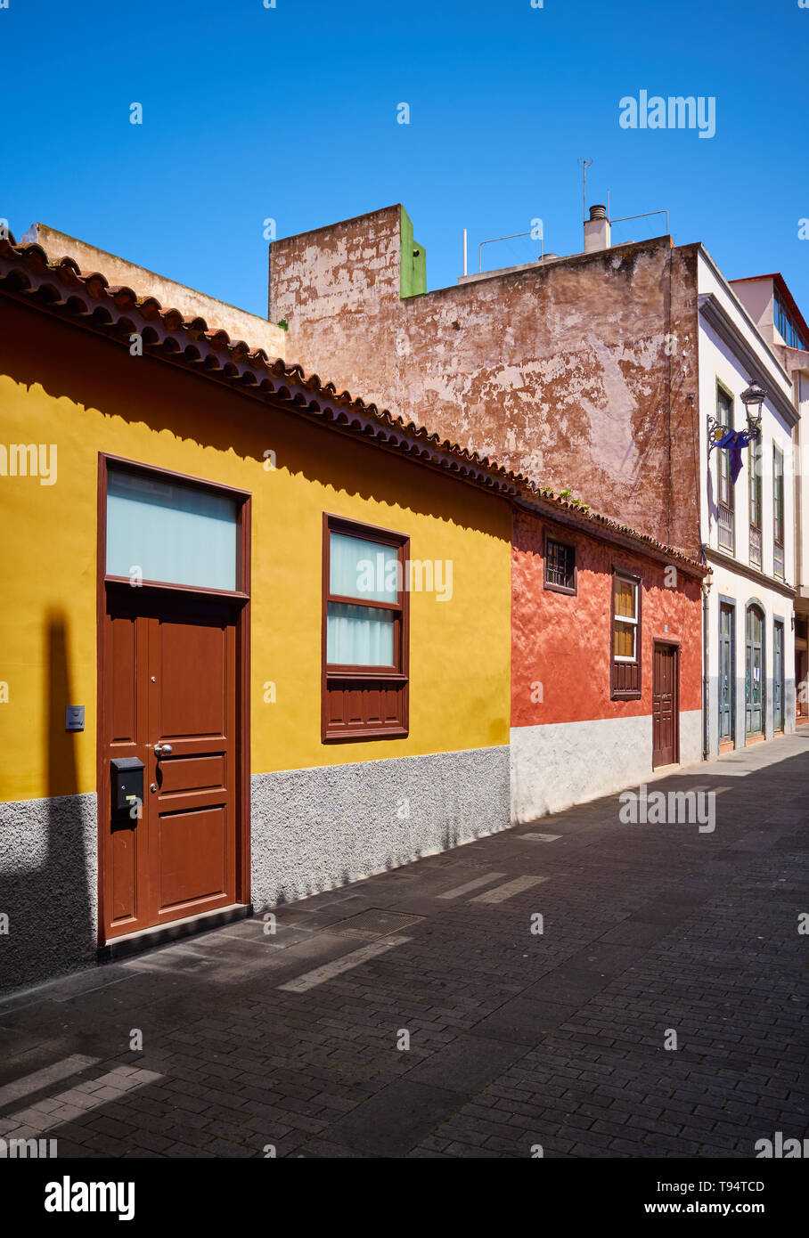 Street in San Cristobal de La Laguna (known as La Laguna), its historical center was declared a World Heritage Site by UNESCO in 1999, Tenerife, Spain Stock Photo