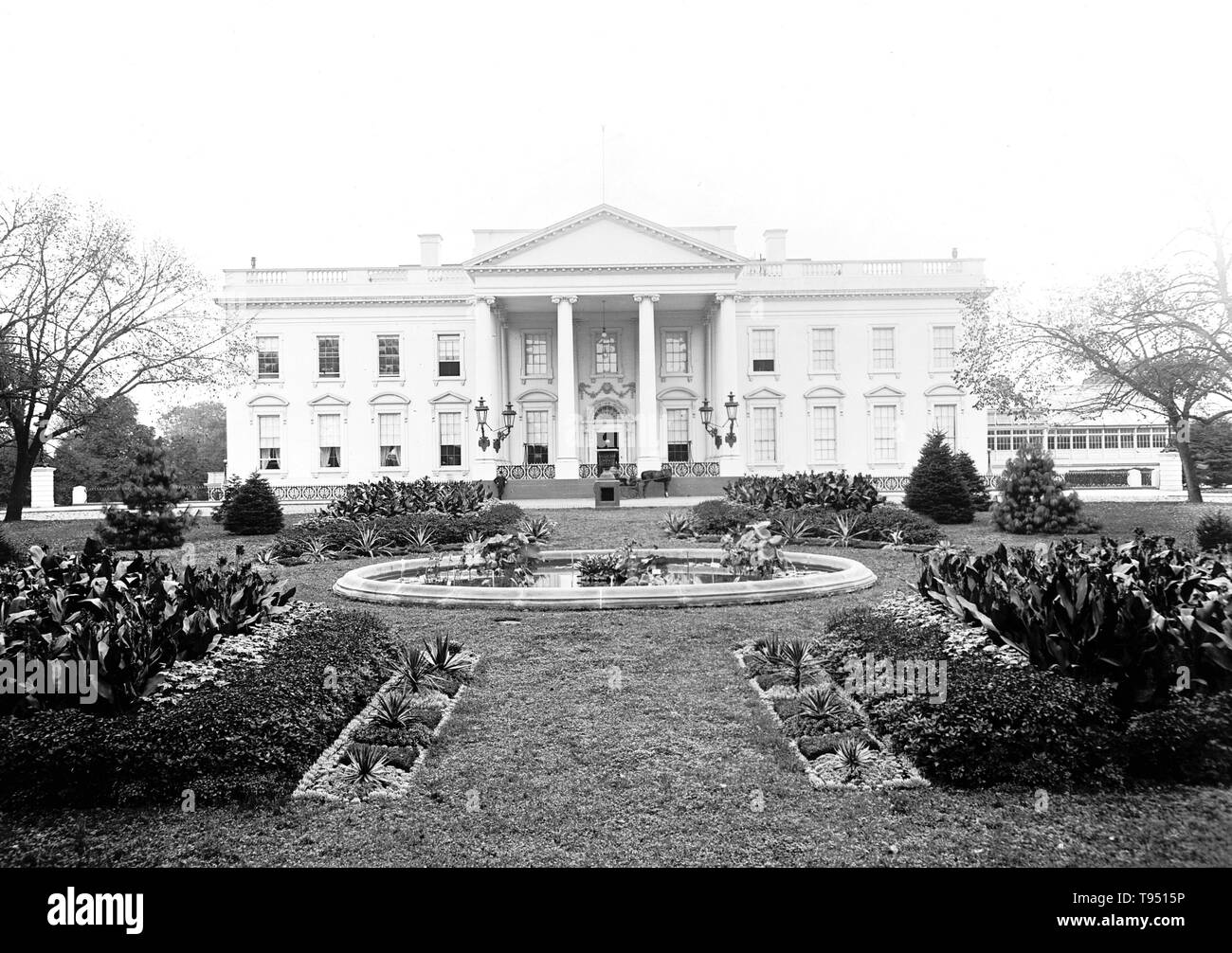 The front of the White House in Washington, D.C., between 1890 and 1901. Stock Photo