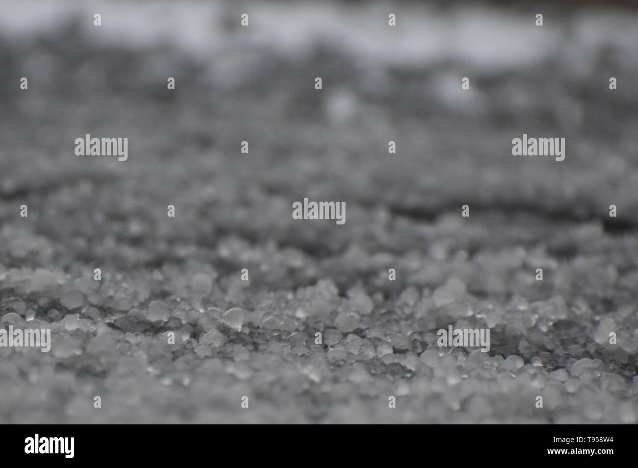 Ice pellets hi-res stock photography and images - Alamy