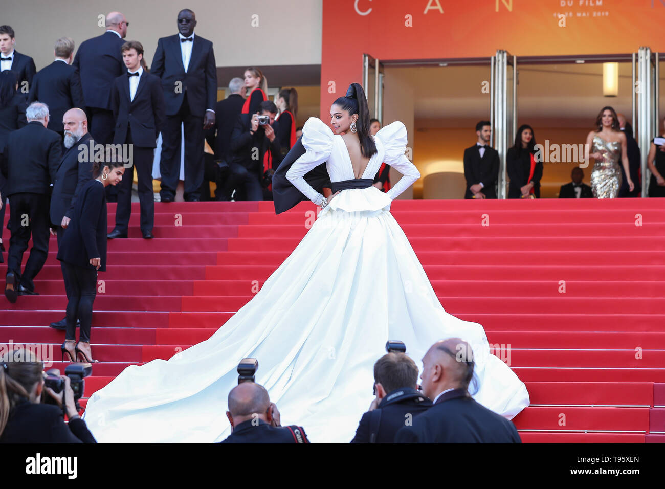 Cannes, France. 16th May, 2019. Actress Deepika Padukone poses on the red carpet for the premiere of the film 'Rocketman' at the 72nd Cannes Film Festival in Cannes, France, on May 16, 2019. The 72nd Cannes Film Festival is held here from May 14 to 25. Credit: Zhang Cheng/Xinhua/Alamy Live News Stock Photo