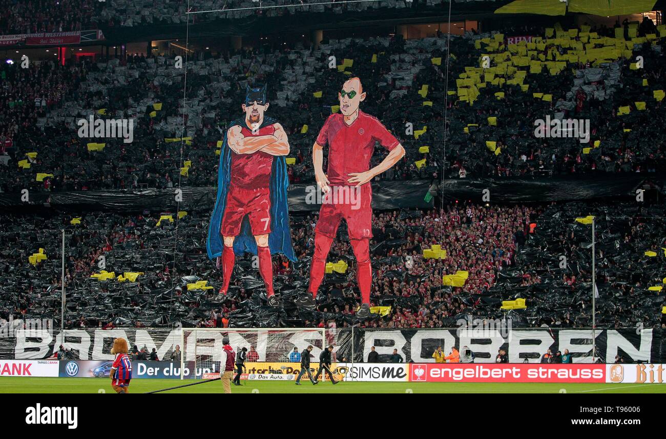 Munich Deutschland 28th Apr 2015 Firo Football 28 04 2015 Dfb Pokal Season 2014 2015 Semi Finals Fc Bayern Munich Muenchen Fcb Borussia Dortmund Bvb After Penalties 3 1 Choreography Fans Fc Bayern With Arjen
