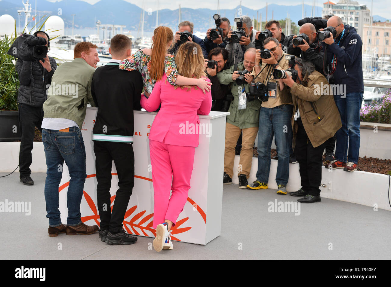 Cannes, France. 17th May, 2019. CANNES, FRANCE. May 17, 2019: Kris Hitchen, Rhys Stone, Katie Proctor & Debbie Honeywood at the photocall for the 'Sorry We Missed You' at the 72nd Festival de Cannes. Picture Credit: Paul Smith/Alamy Live News Stock Photo