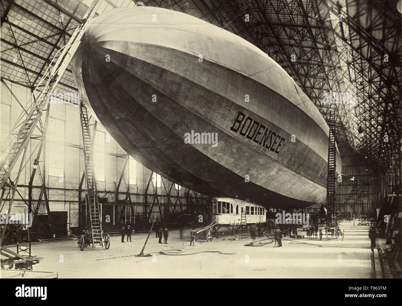 Zeppelin luftschiffbau in 1919 to operate hires stock photography and images Alamy