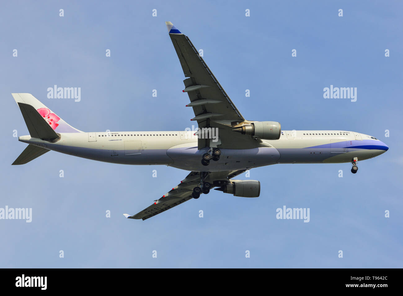 Bangkok, Thailand - Sep 17, 2018. B-18353 China Airlines Airbus A330-300 landing at Bangkok Suvarnabhumi International Airport (BKK). Stock Photo