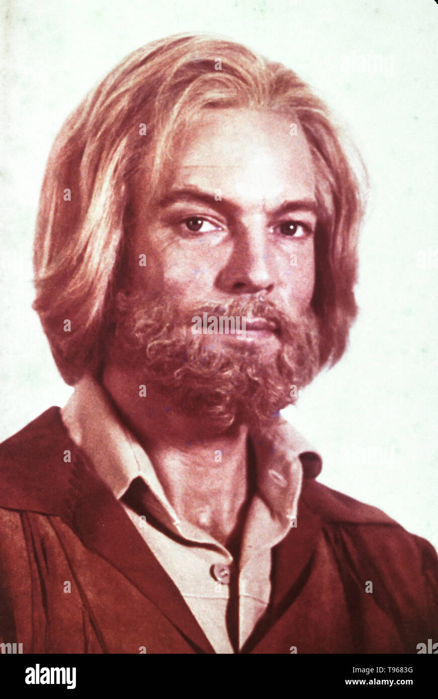 Richard Chamberlain High Resolution Stock Photography and Images - Alamy