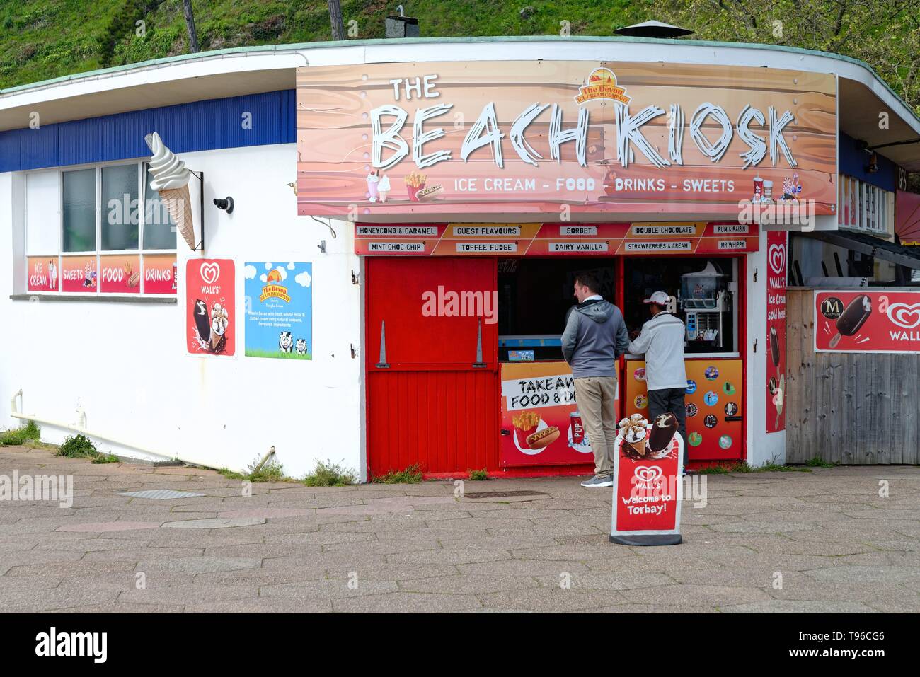 The Beach Kiosk snack bar on the seafront in Torquay Devon England UK Stock Photo