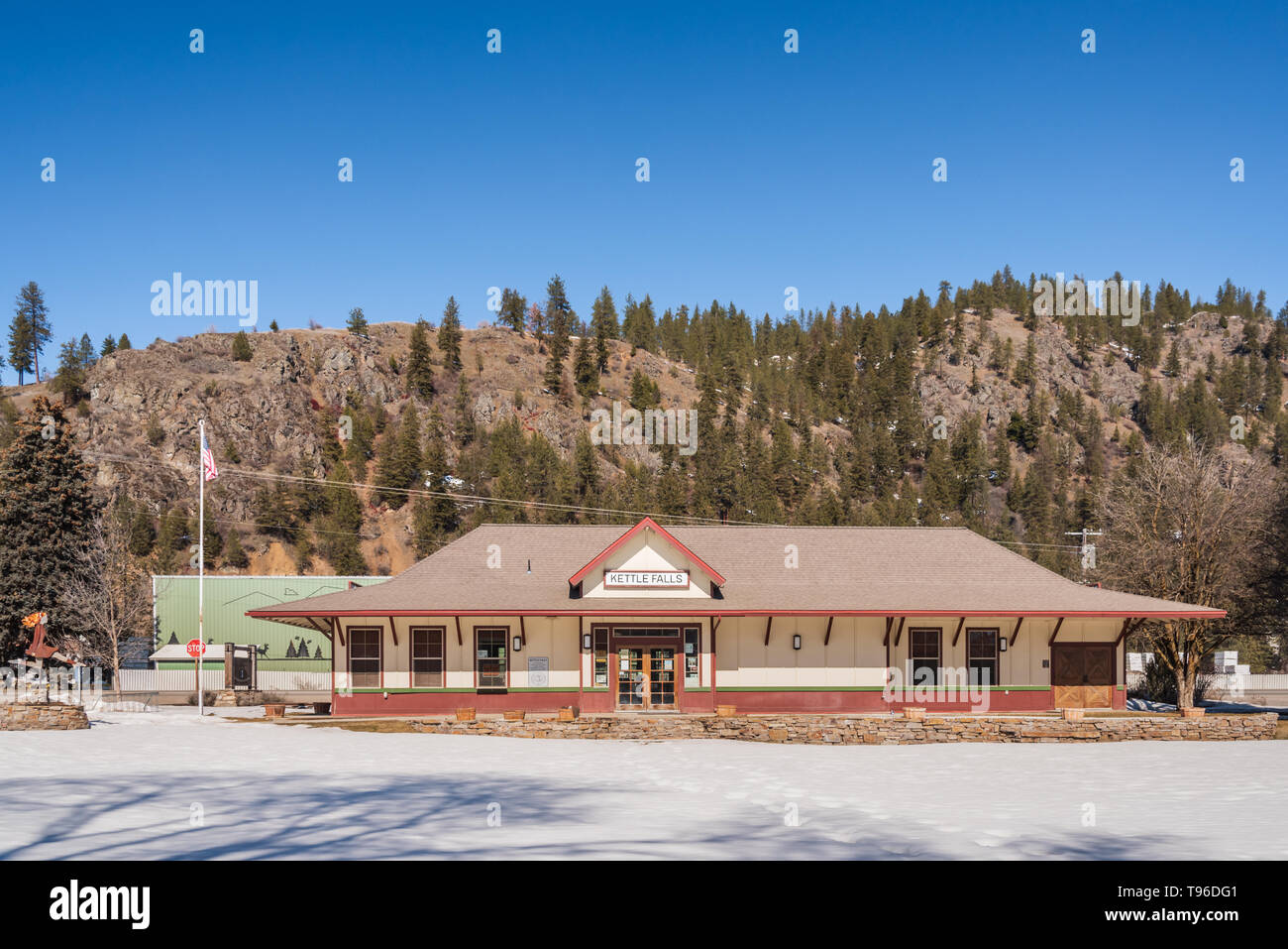 Kettle falls washington hires stock photography and images Alamy