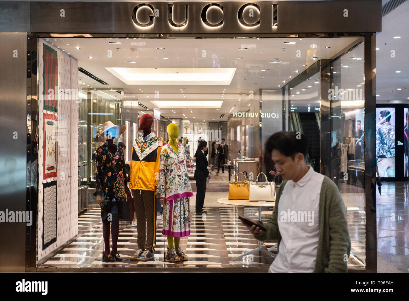 gucci clothing store near me buy clothes shoes online