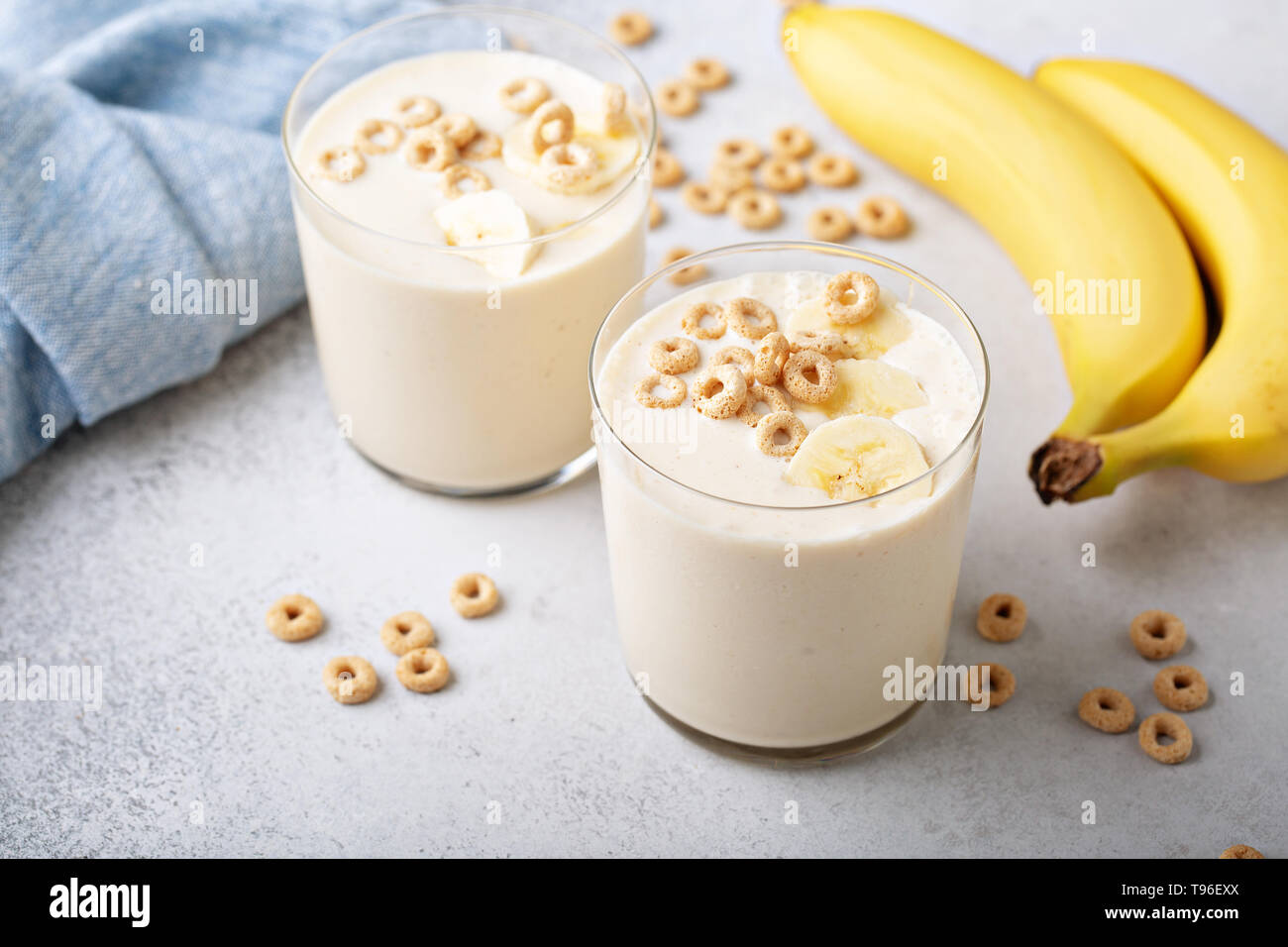 Banana milk hi-res stock photography and images - Alamy
