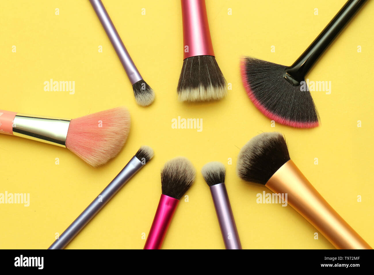 face makeup tools