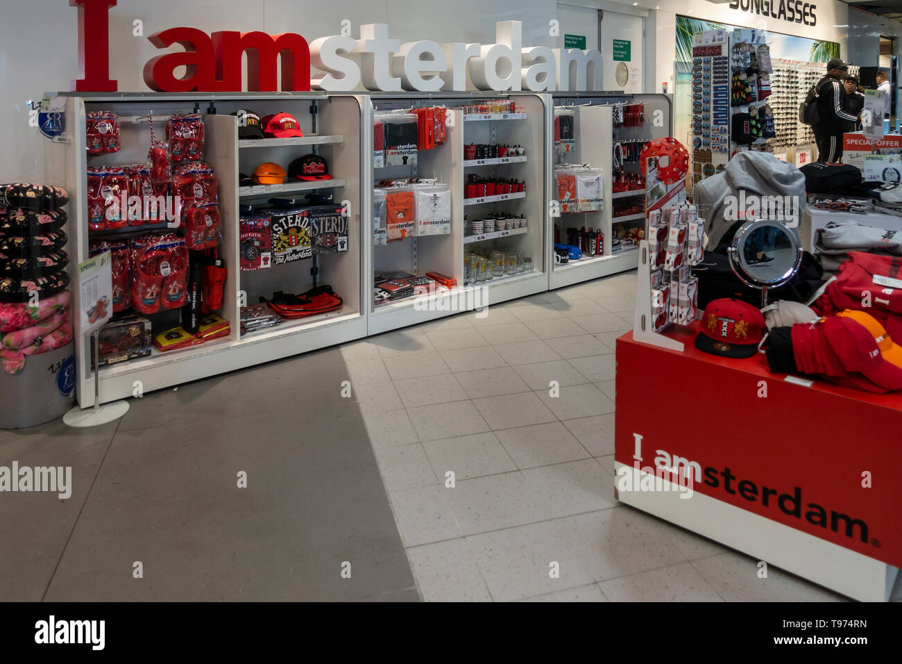 I amsterdam, a retail outlet selling souvenirs of Amsterdam in Schiphol Airport, Amsterdam, the Netherlands Stock Photo