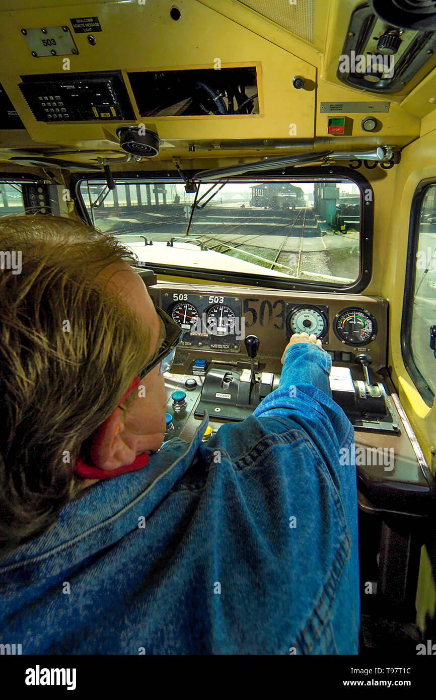 engineer cab hires stock photography and images Alamy