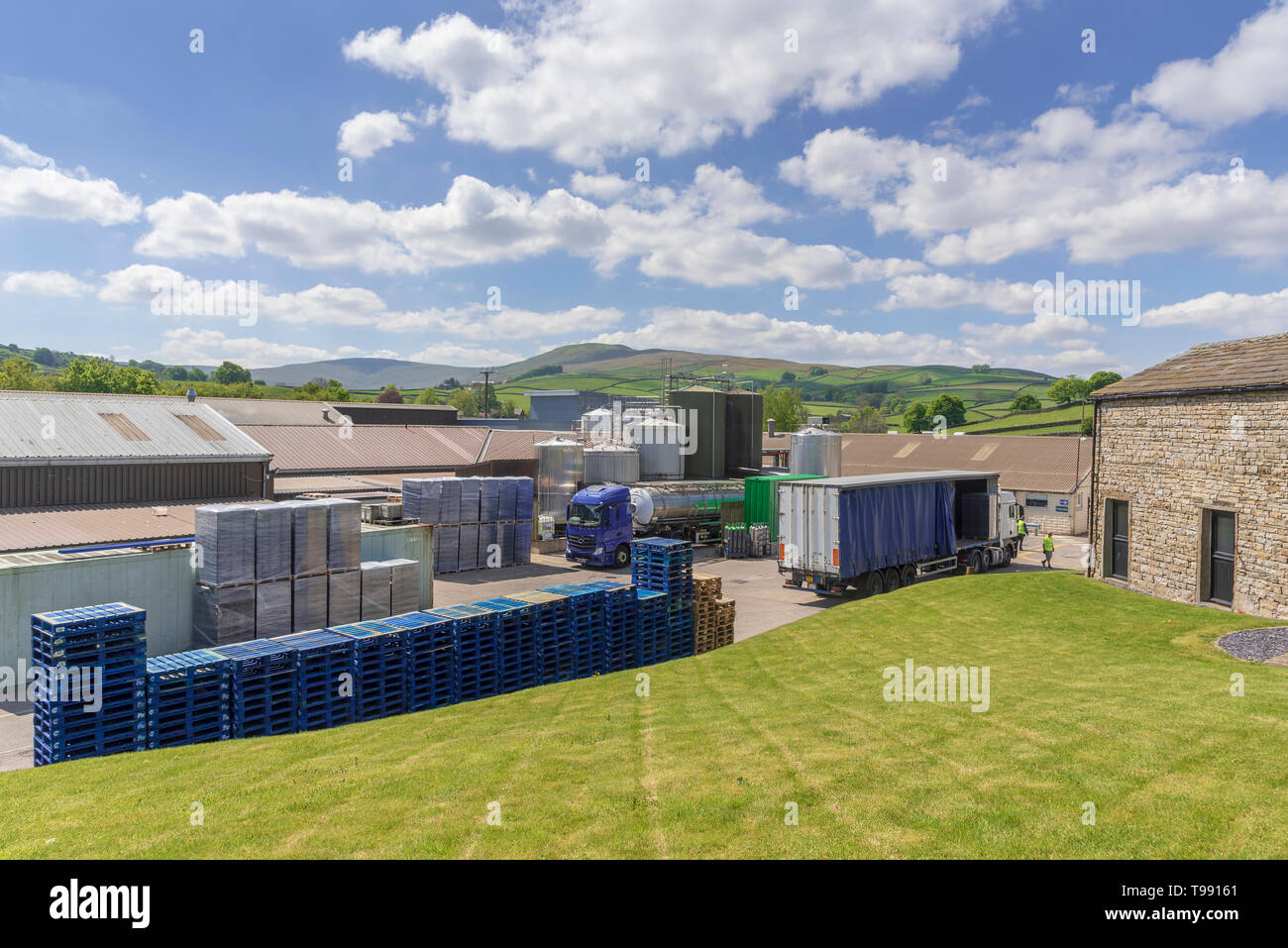 Wensleydale creamery hires stock photography and images Alamy