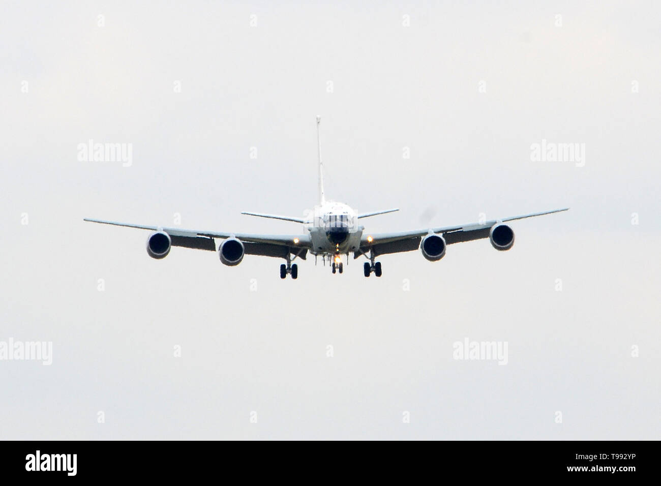 Boeing rc 135w rivet joint hi-res stock photography and images - Alamy