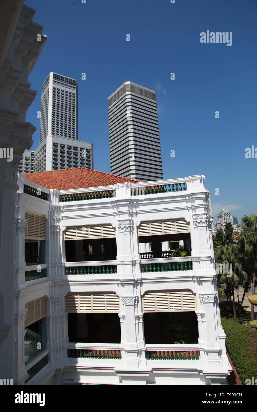 Famous singapore hotel hi-res stock photography and images - Alamy