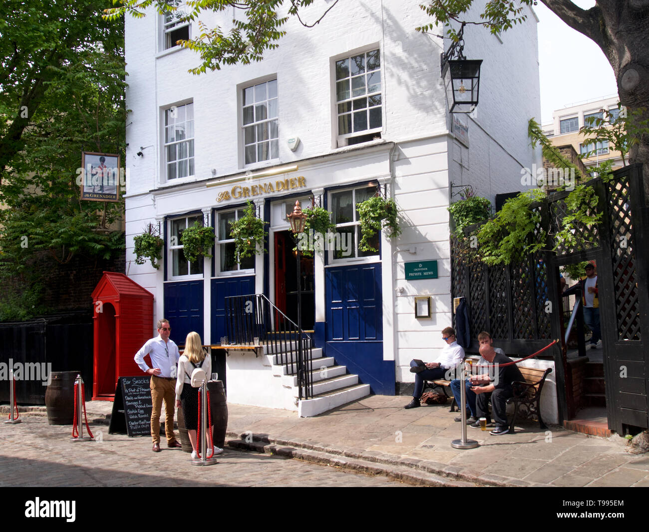 The grenadier pub london hi res stock photography and images Alamy