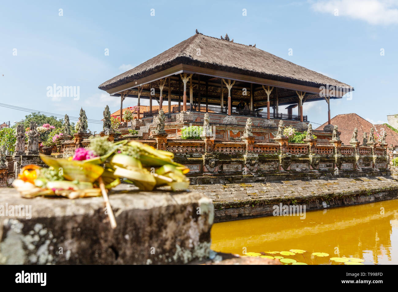 Traditional Balinese Offerings Canang Sari Near Bale Kembang (Floating ...