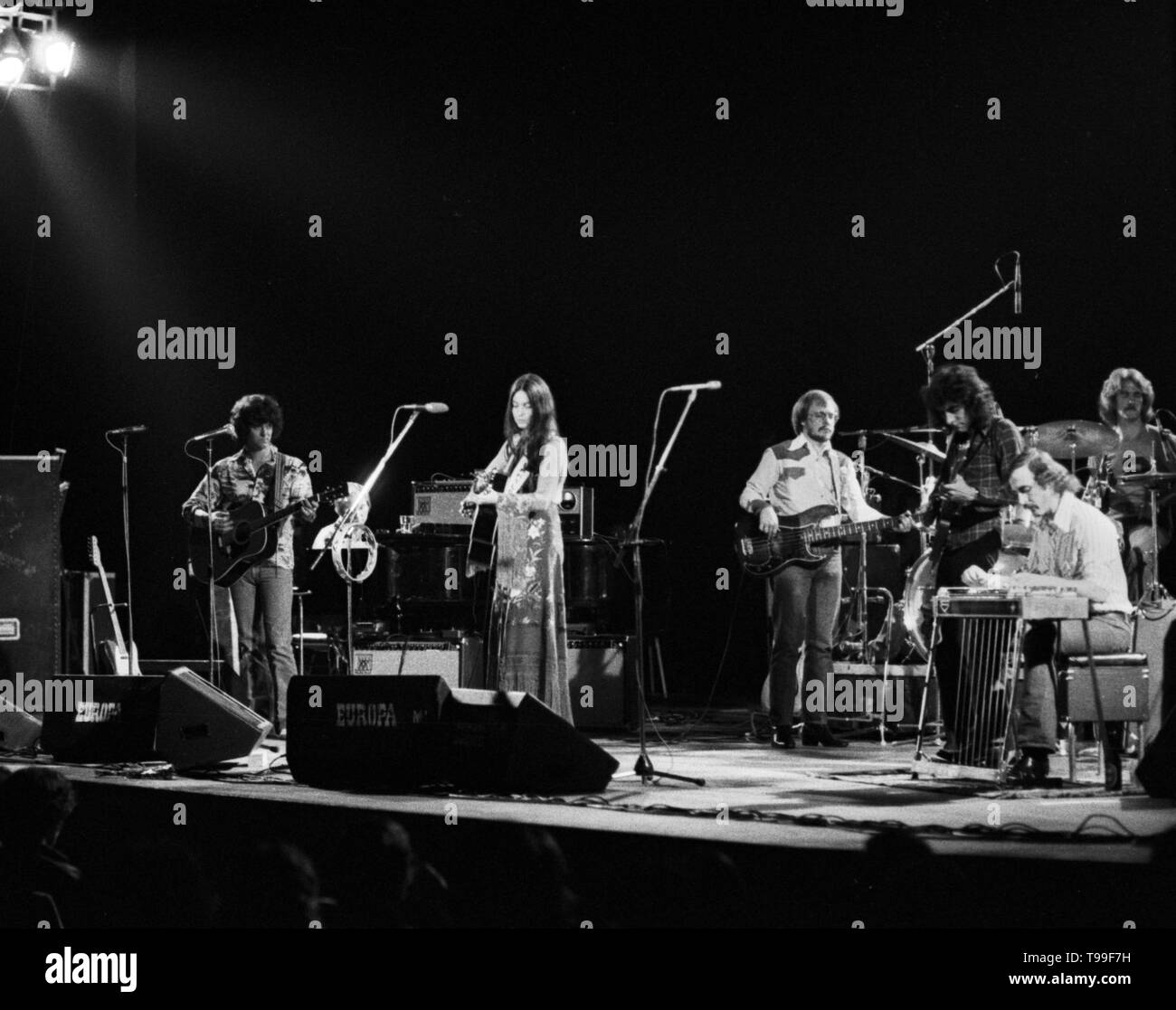 Emmylou Harris performs live in Concertgebouw, Amsterdam, Netherlands ...