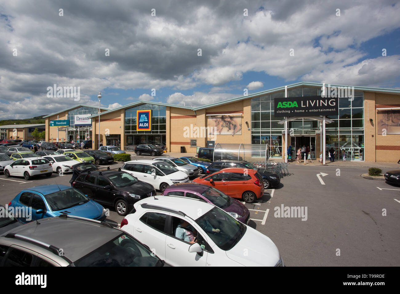 Vale Retail Park, Llantrisant Stock Photo Alamy