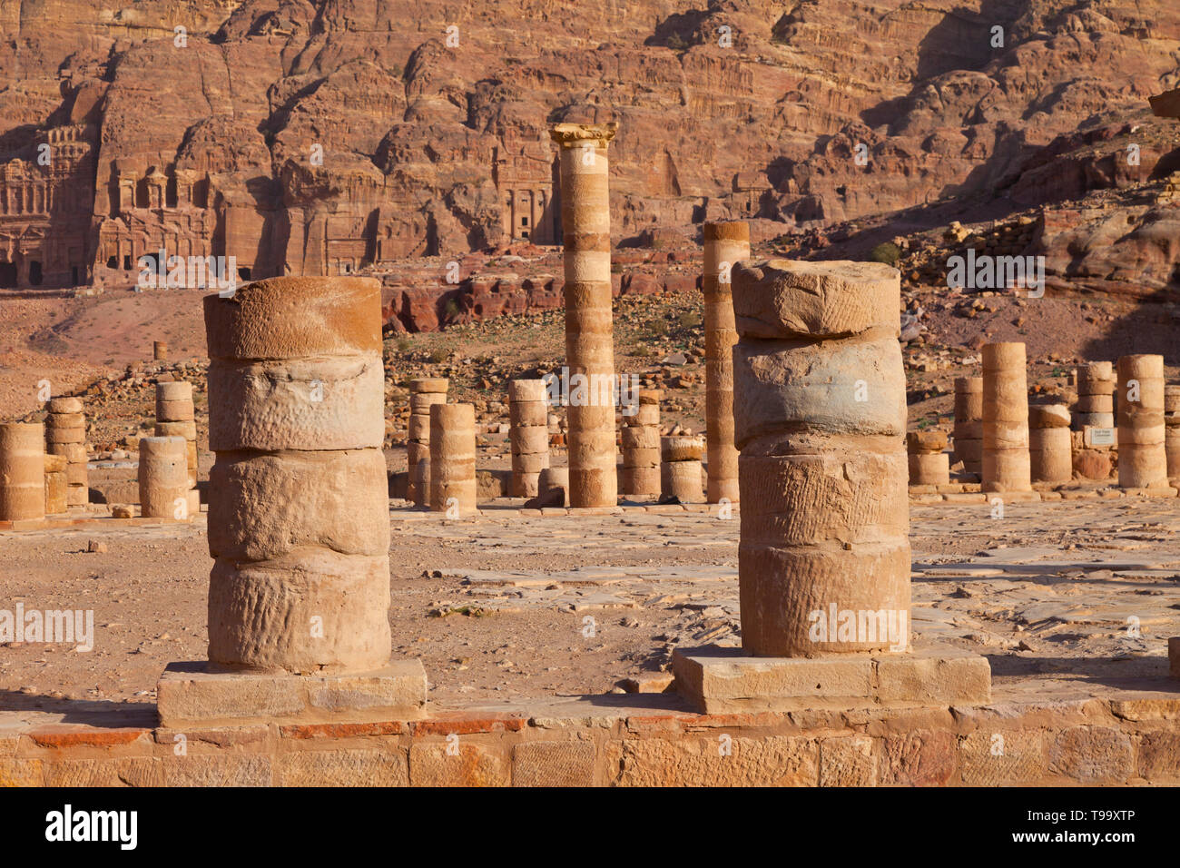 Templo Griego, Petra, Jordania, Oriente Medio Stock Photo