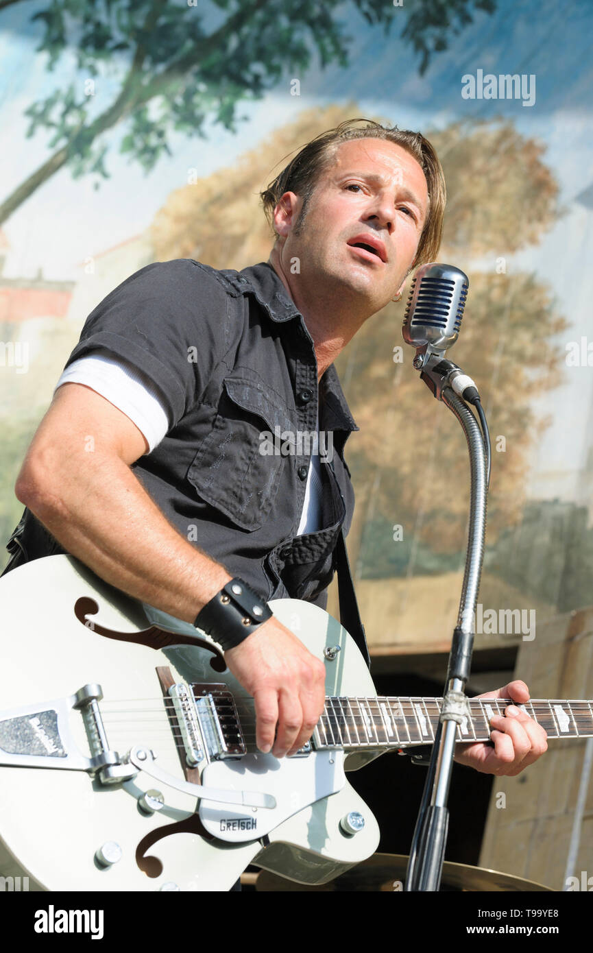 Golo Sturm performing with Boppin' B at the Larmer Tree Festival, UK. July 19, 2014 Stock Photo