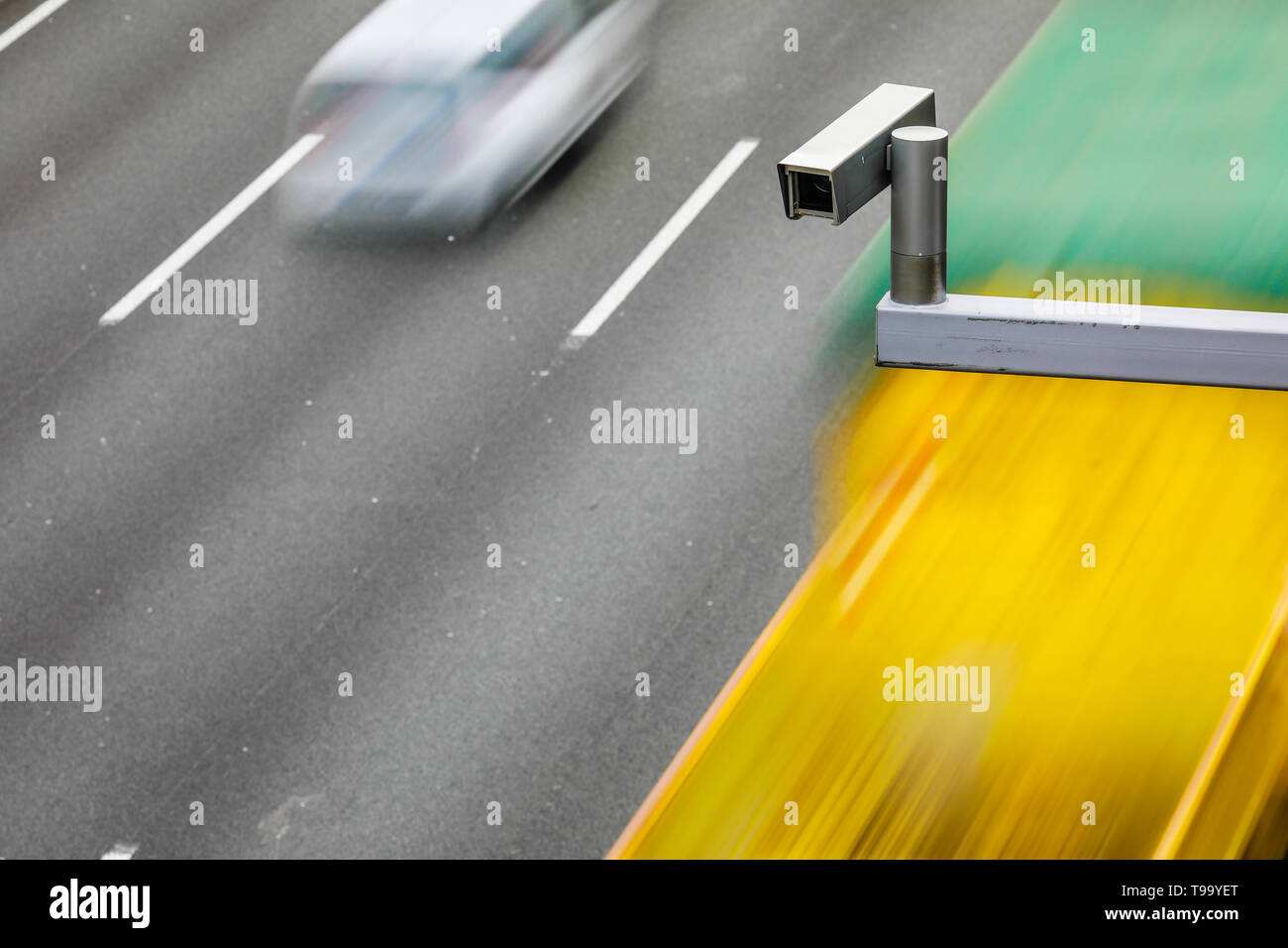 Camera monitors the road traffic on the a3 motorway hires stock