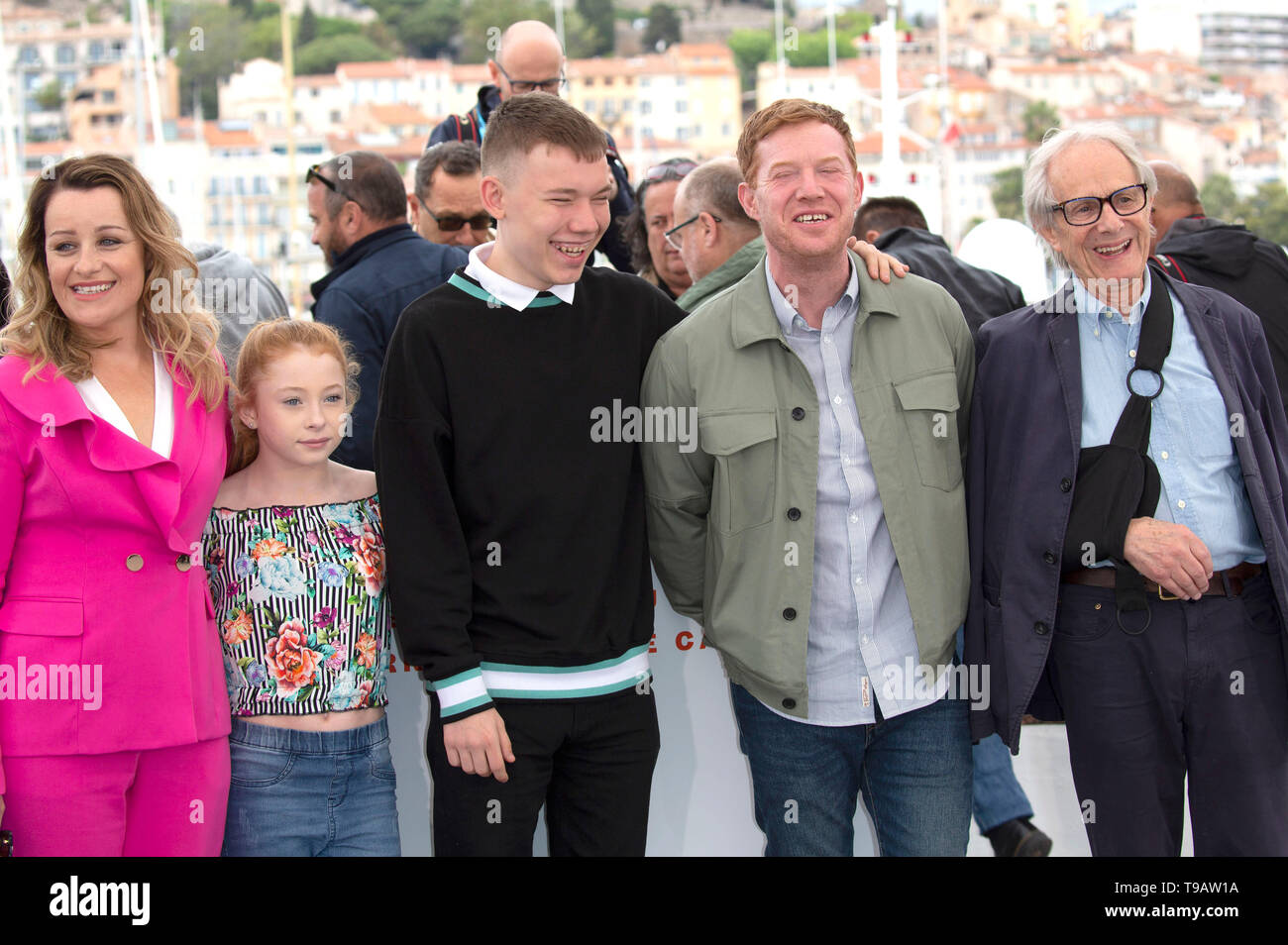 Debbie Honeywood, Katie Proctor, Rhys Stone, Kris Hitchen and Ken Loach at the 'Sorry We Missed You' photocall during the 72nd Cannes Film Festival at the Palais des Festivals on May 17, 2019 in Cannes, France Stock Photo