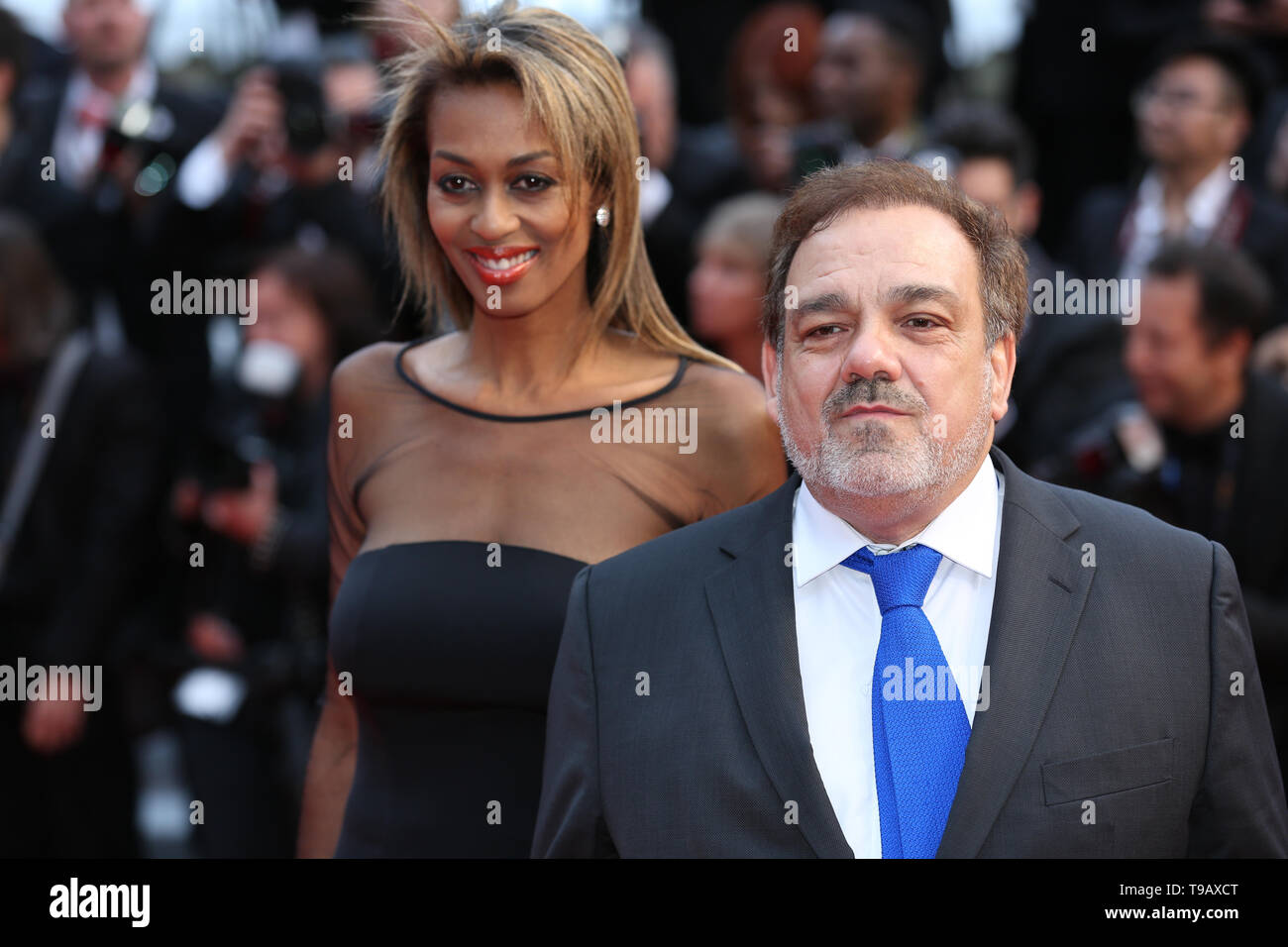Cannes, France. 17th May, 2019. CANNES, FRANCE - MAY 17: Didier Bourdon and Marie Sandra Badini attends the screening of 'Pain And Glory (Dolor Y Gloria/ Douleur Et Gloire)' during the 72nd Cannes Film Festival ( Credit: Mickael Chavet/Alamy Live News Stock Photo