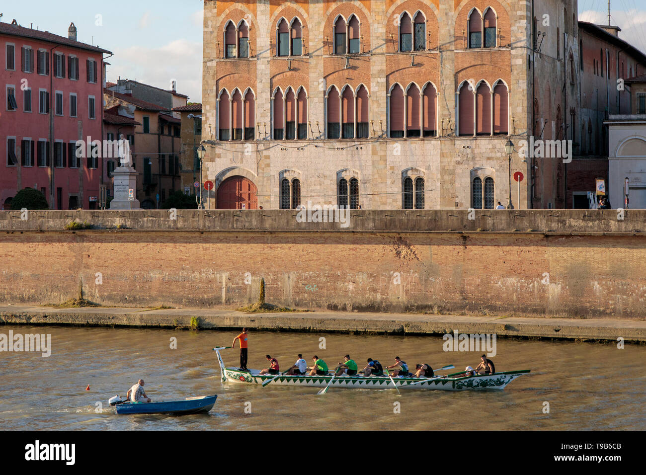 boat crew training for the Regatta di San Ranieri, Pisa Stock Photo