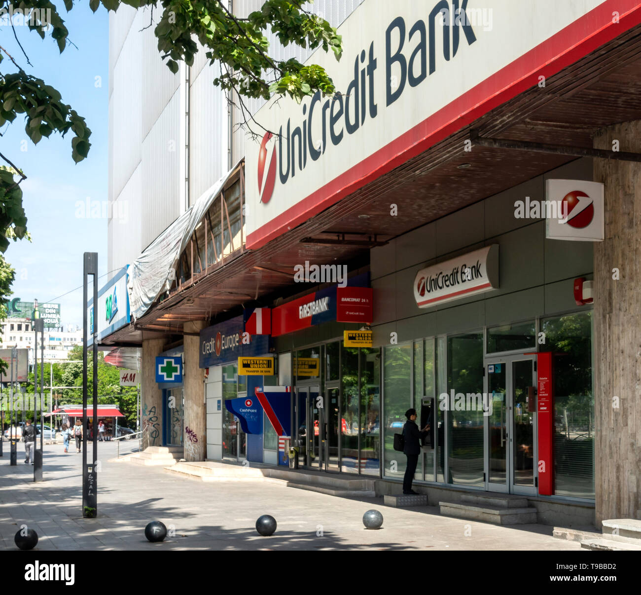 Unicredit atm hi-res stock photography and images - Alamy