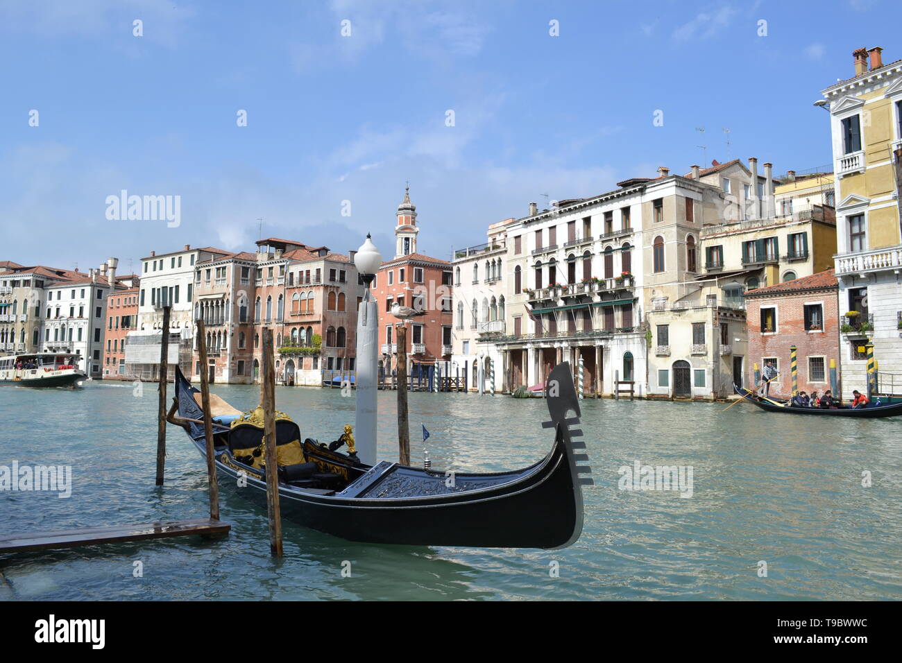 Gondola Poles High Resolution Stock Photography and Images - Alamy